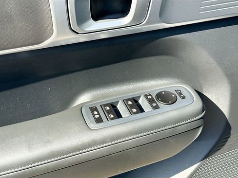 Used 2026 Hyundai Santa Fe SEL image 17