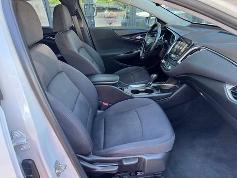 Used 2016 Chevrolet Malibu LT FWD image 22