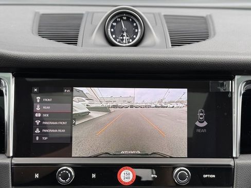 New 2026 Porsche Macan image 27