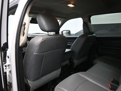 Used 2020 RAM 1500 Tradesman w/ Chrome Appearance Group image 27