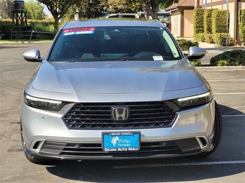 Certified 2023 Honda Accord Touring image 3