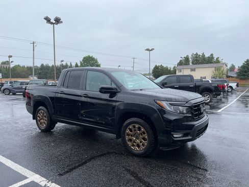 Used 2021 Honda Ridgeline Sport image 8