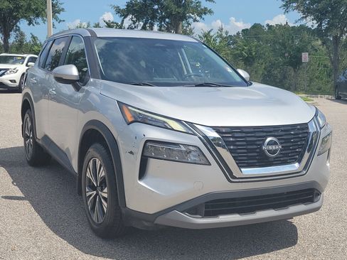 Certified 2022 Nissan Rogue SV AWD/4WD image 3