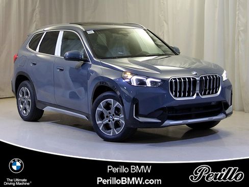 Used 2025 BMW X1 xDrive28i w/ Technology Package image 1