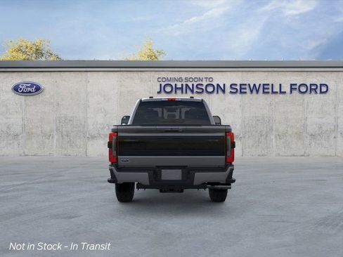 New 2026 Ford F250 Platinum w/ Tremor Off-Road Package image 5
