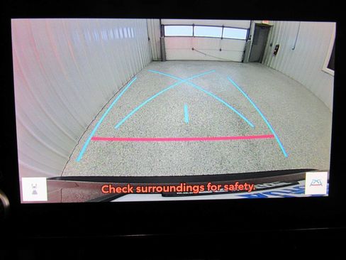 Used 2023 Toyota RAV4 LE AWD/4WD image 39