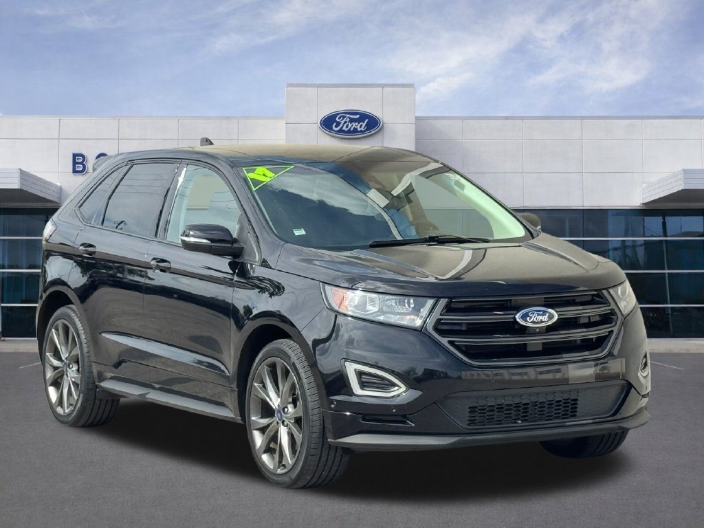 Used 2017 Ford Edge Sport w/ Equipment Group 401A AWD/4WD image 2