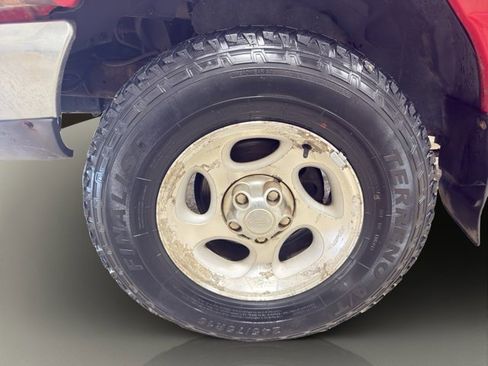 Used 1999 Ford Ranger XLT image 25