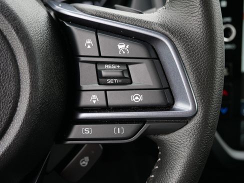 Used 2025 Subaru Forester Limited image 29