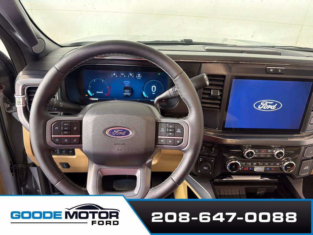 Used 2025 Ford F350 Lariat w/ Chrome Package AWD/4WD image 13