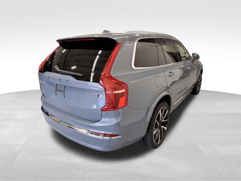 Used 2023 Volvo XC90 B5 Plus AWD/4WD image 6