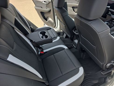 New 2026 Buick Envision Sport Touring AWD/4WD image 11