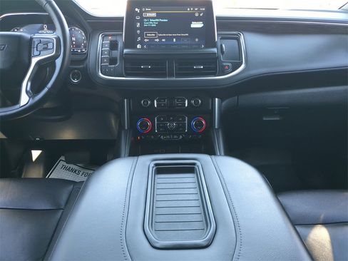 Used 2022 Chevrolet Tahoe Z71 w/ Luxury Package image 15