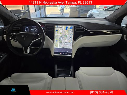 Used 2017 Tesla Model X 75D image 17