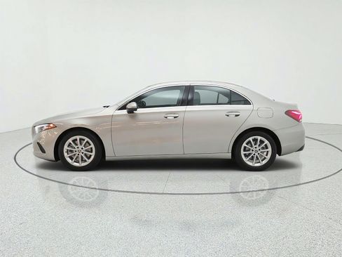 Used 2020 Mercedes-Benz A 220 image 8