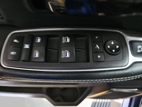 Used 2022 RAM 2500 Limited w/ Night Edition AWD/4WD image 32