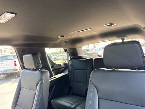 Certified 2023 Chevrolet Tahoe LT RWD image 30