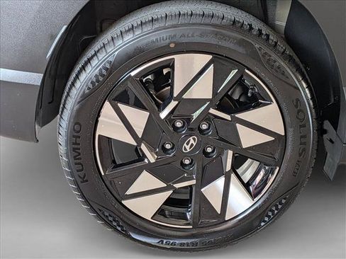 Used 2025 Hyundai Kona SEL FWD image 22