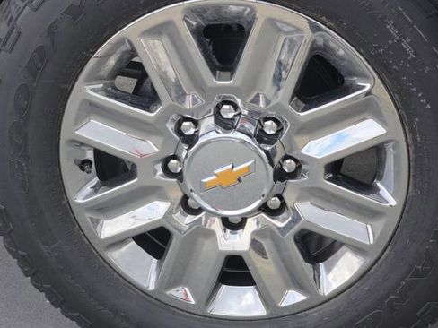 New 2026 Chevrolet Silverado 2500 High Country image 11