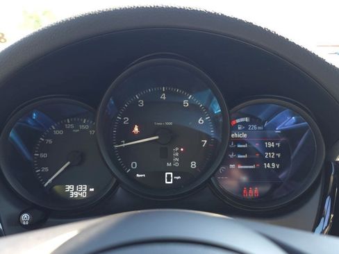 Used 2023 Porsche Macan Turbo AWD/4WD image 20