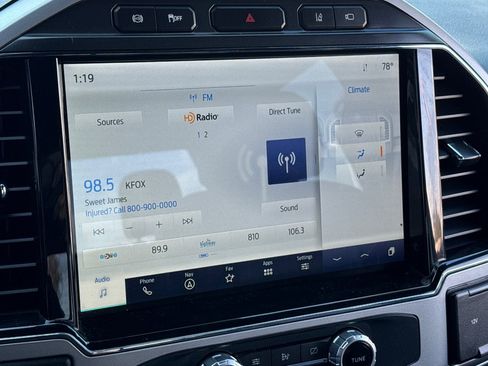 Used 2022 Ford F250 Lariat w/ Lariat Value Package image 26