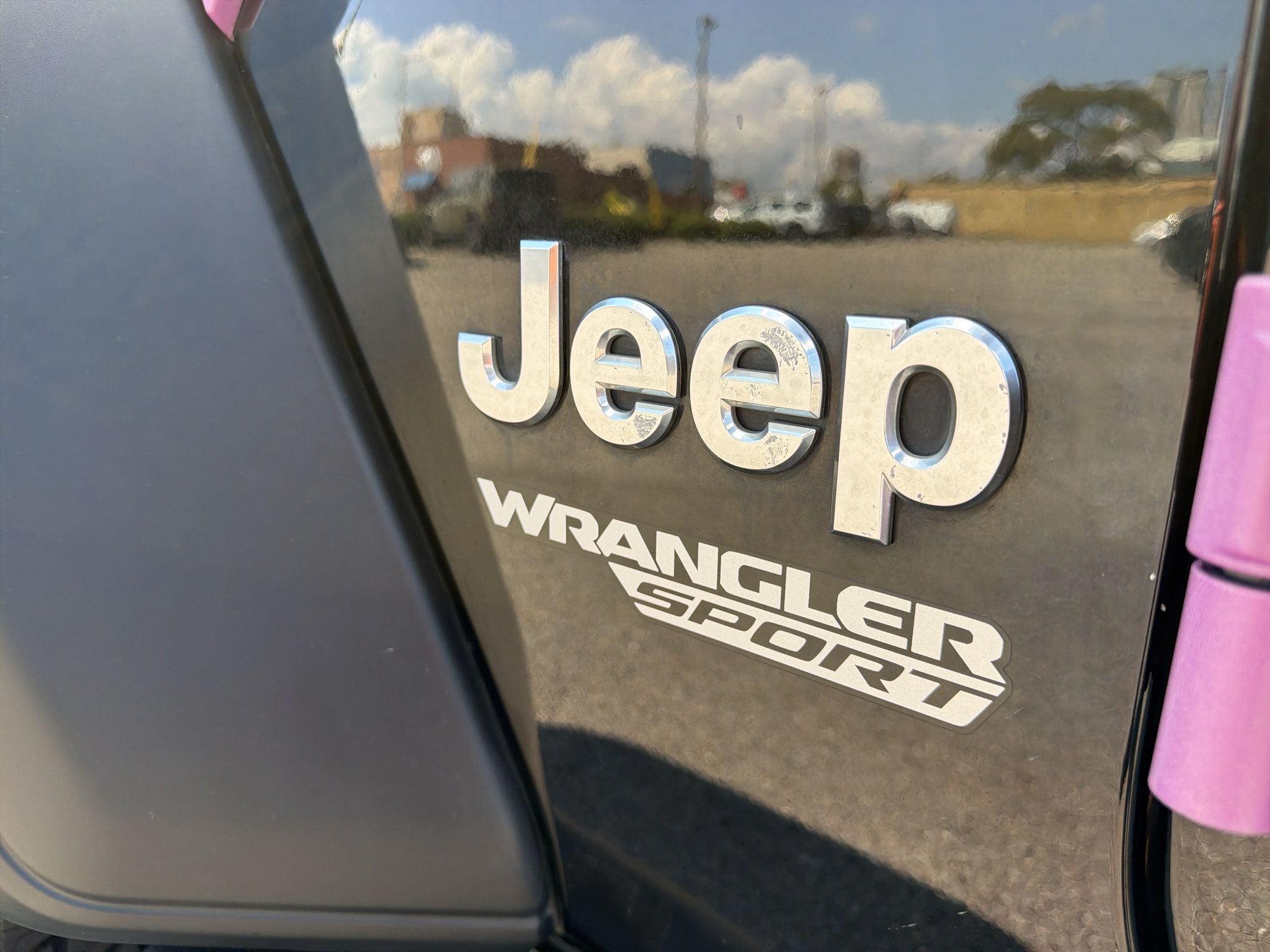 Used 2018 Jeep Wrangler Sport AWD/4WD image 12