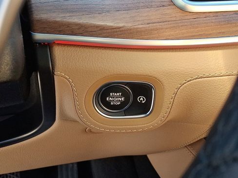 New 2026 Mercedes-Benz GLE 350 4MATIC image 16