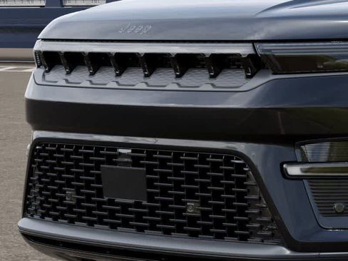 New 2026 Jeep Grand Wagoneer Limited AWD/4WD image 11