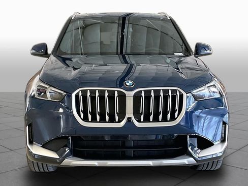 New 2027 BMW X1 xDrive28i AWD/4WD image 3