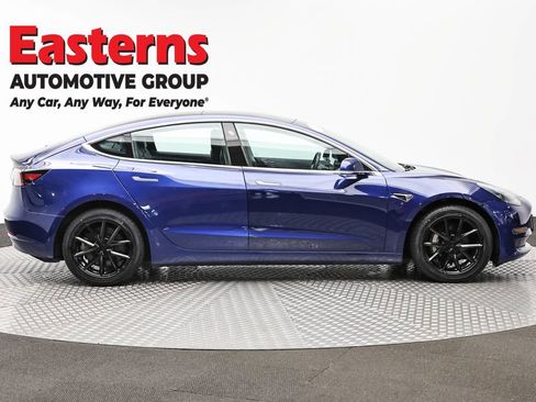 Used 2018 Tesla Model 3 Long Range AWD/4WD image 4