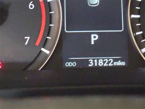 Used 2022 Lexus RX 450hL Luxury w/ Cold Area Package (CT) image 15