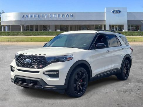 Certified 2023 Ford Explorer ST w/ ST Street Pack RWD image 2