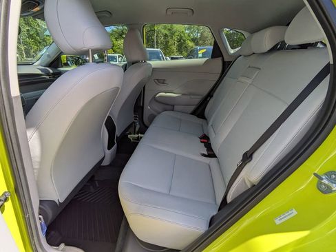 Certified 2025 Hyundai Kona SE FWD image 14