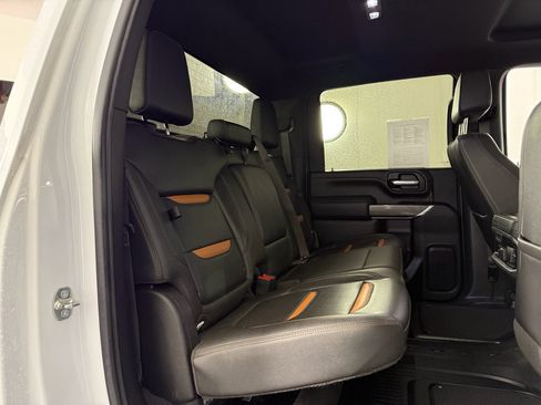 Used 2021 GMC Sierra 3500 AT4 w/ Gooseneck/5TH Wheel Package image 16