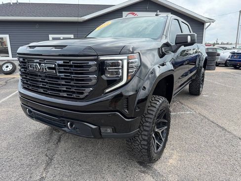 Used 2024 GMC Sierra 1500 Denali Ultimate AWD/4WD image 9
