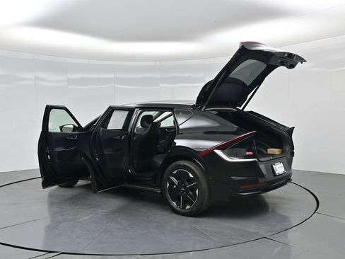 New 2025 Kia EV6 Wind AWD/4WD image 43