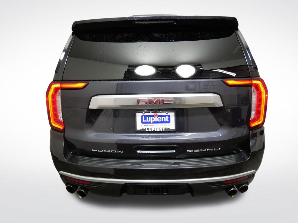 Used 2023 GMC Yukon XL Denali AWD/4WD image 4