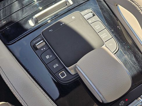 Used 2026 Mercedes-Benz GLS 450 4MATIC image 41
