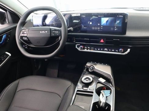 New 2025 Kia EV6 Wind AWD/4WD image 16