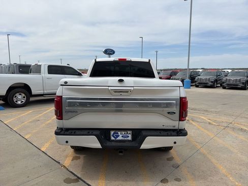 Used 2017 Ford F150 Platinum w/ Equipment Group 701A Luxury AWD/4WD image 6
