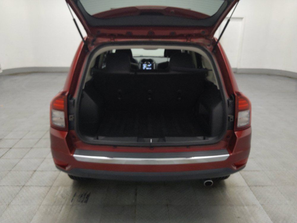Used 2016 Jeep Compass High Altitude FWD image 29