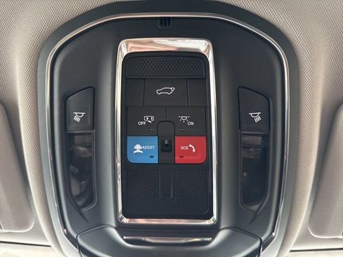 Used 2023 Jeep Grand Cherokee L Limited w/ Trailer Tow Group (B) image 52