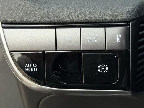 New 2026 Hyundai Ioniq 5 SEL image 17