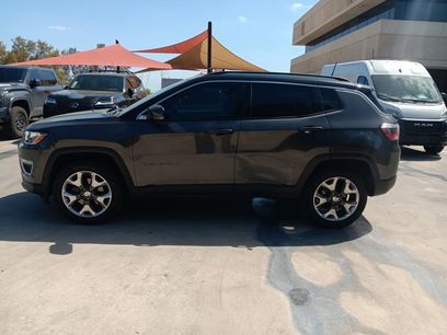 Used 2018 Jeep Compass Limited w/ Navigation Group