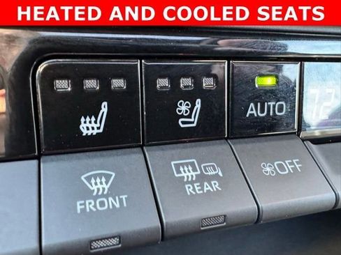 Certified 2025 Toyota Crown Signia AWD/4WD image 14