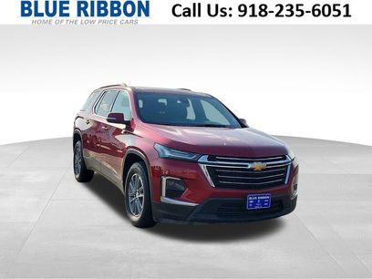 Used 2023 Chevrolet Traverse LT