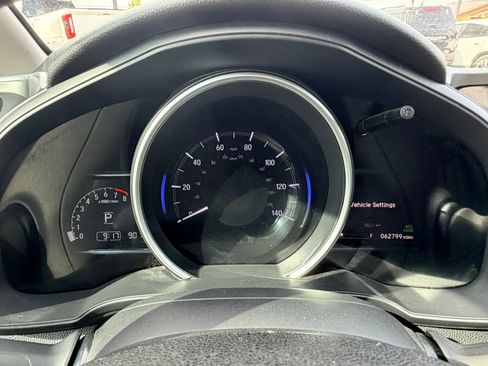 Used 2019 Honda Fit EX image 16