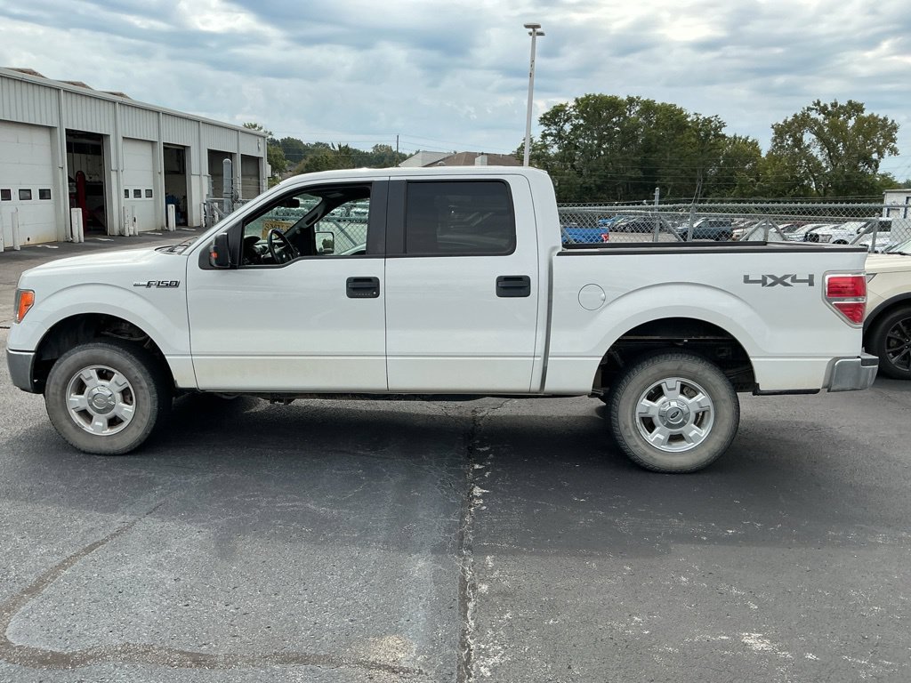 Used 2013 Ford F150 XLT w/ Mid Equipment Group AWD/4WD image 6