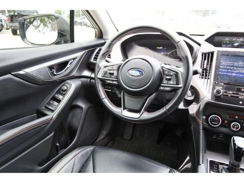 Used 2023 Subaru Crosstrek 2.5i Limited AWD/4WD image 8
