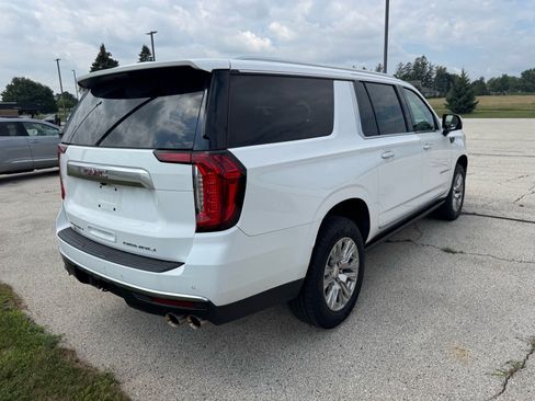 Used 2022 GMC Yukon XL Denali w/ Max Trailering Package AWD/4WD image 4